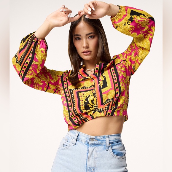 NWT INTEMPO Twist Front Crop Shirt Size XS - Picture 2 of 8